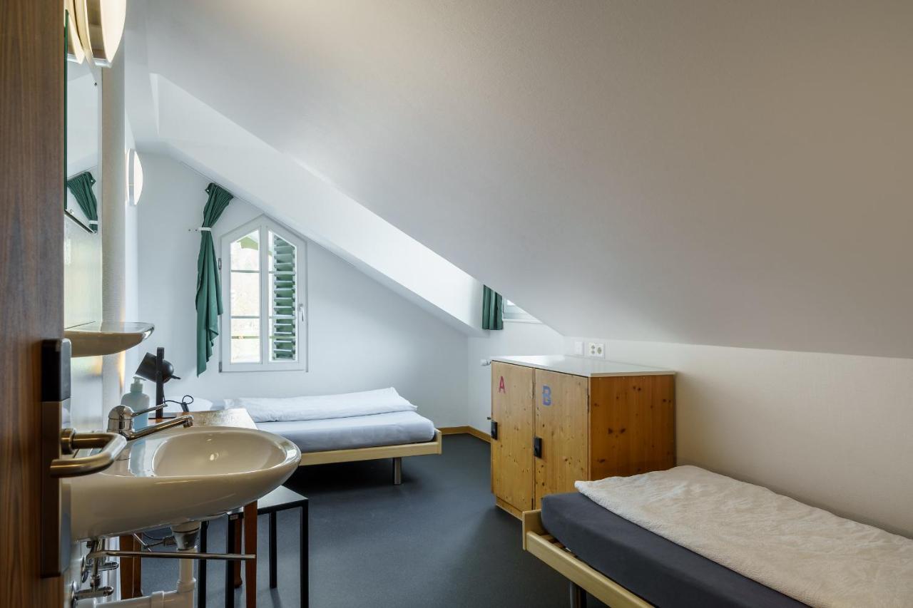 Backpackers Villa Sonnenhof - Hostel Интерлакен Экстерьер фото