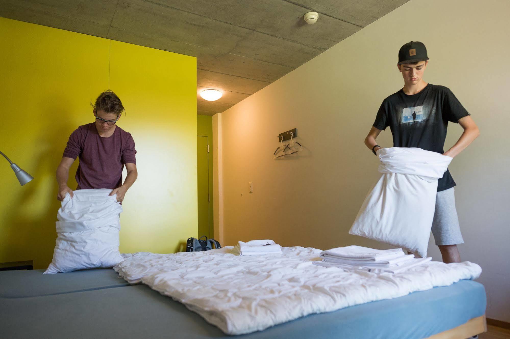 Backpackers Villa Sonnenhof - Hostel Интерлакен Экстерьер фото