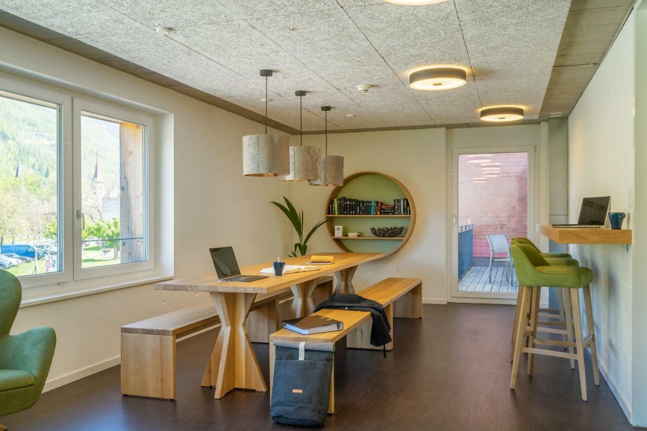 Backpackers Villa Sonnenhof - Hostel Интерлакен Экстерьер фото